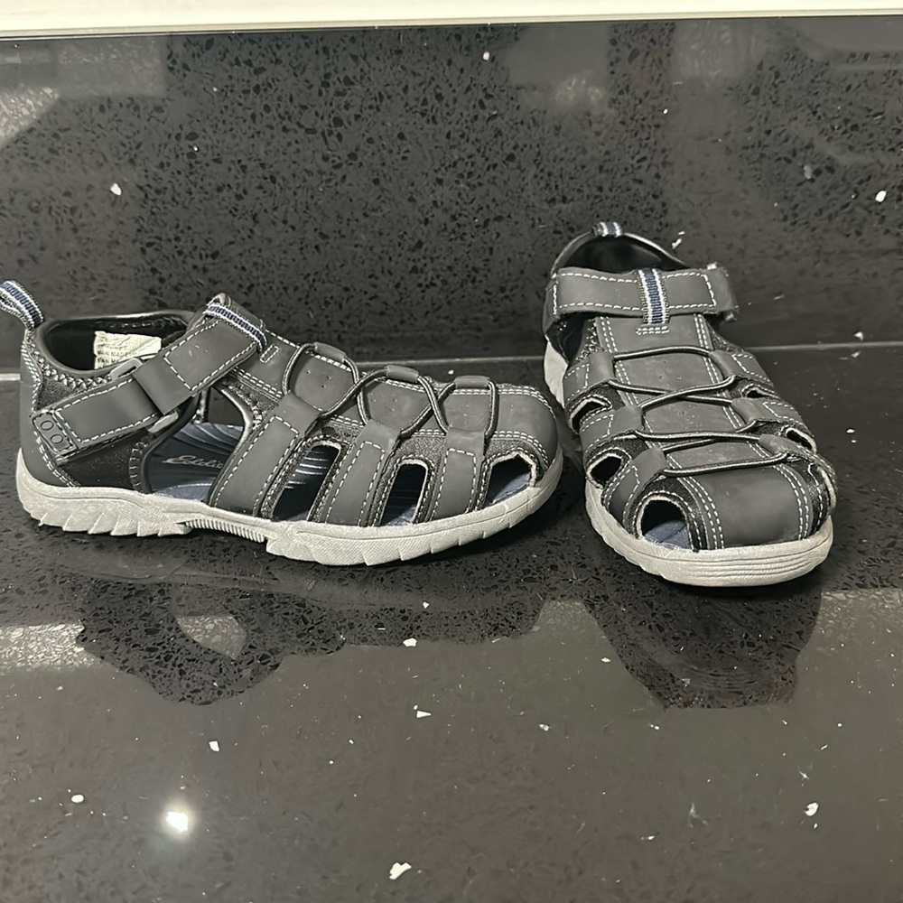 Girls Eddie Bauer Girls sneakers size 12M